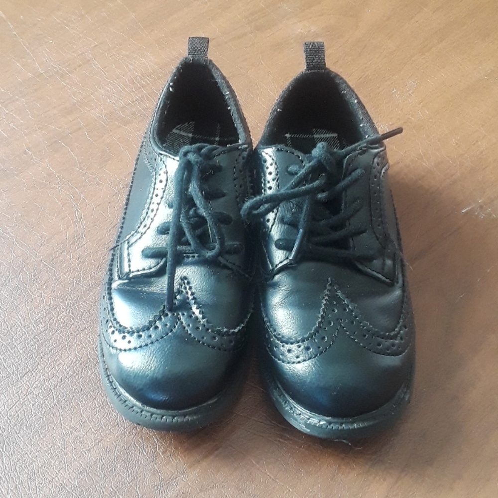 Boy oxford dress shoes size 10